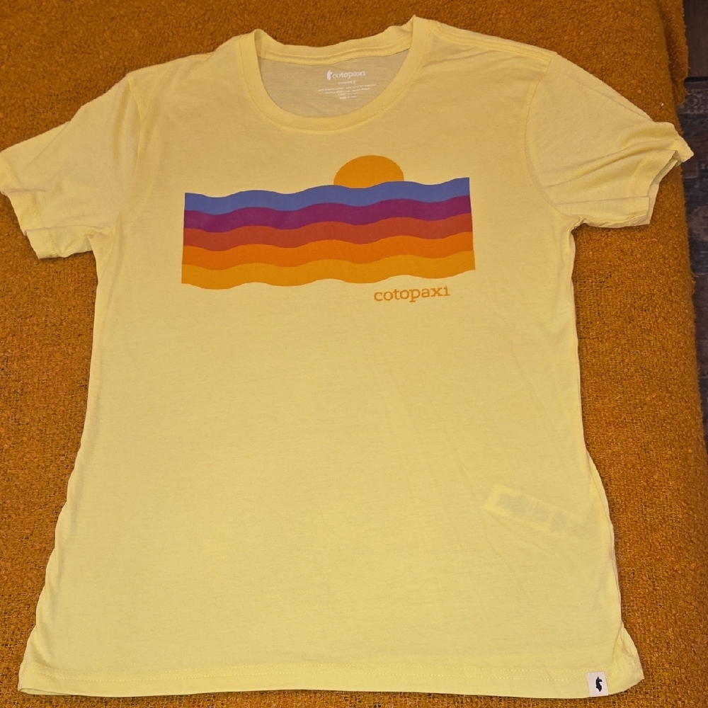 Cotopaxi Sunburst Wave Tee in Yellow Women's